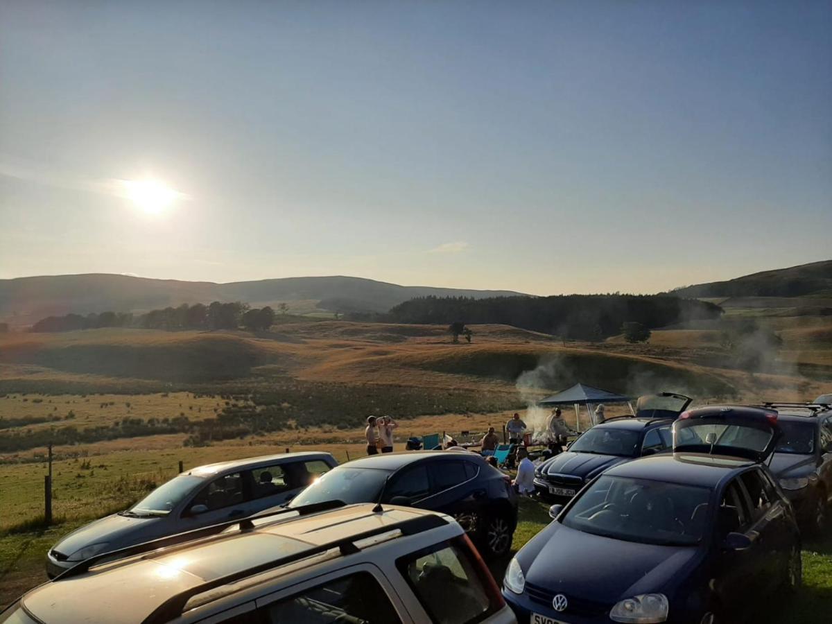 Scotland Paradise Relax Accommodation By Shooting Club Kirriemuir Balintore  Dış mekan fotoğraf