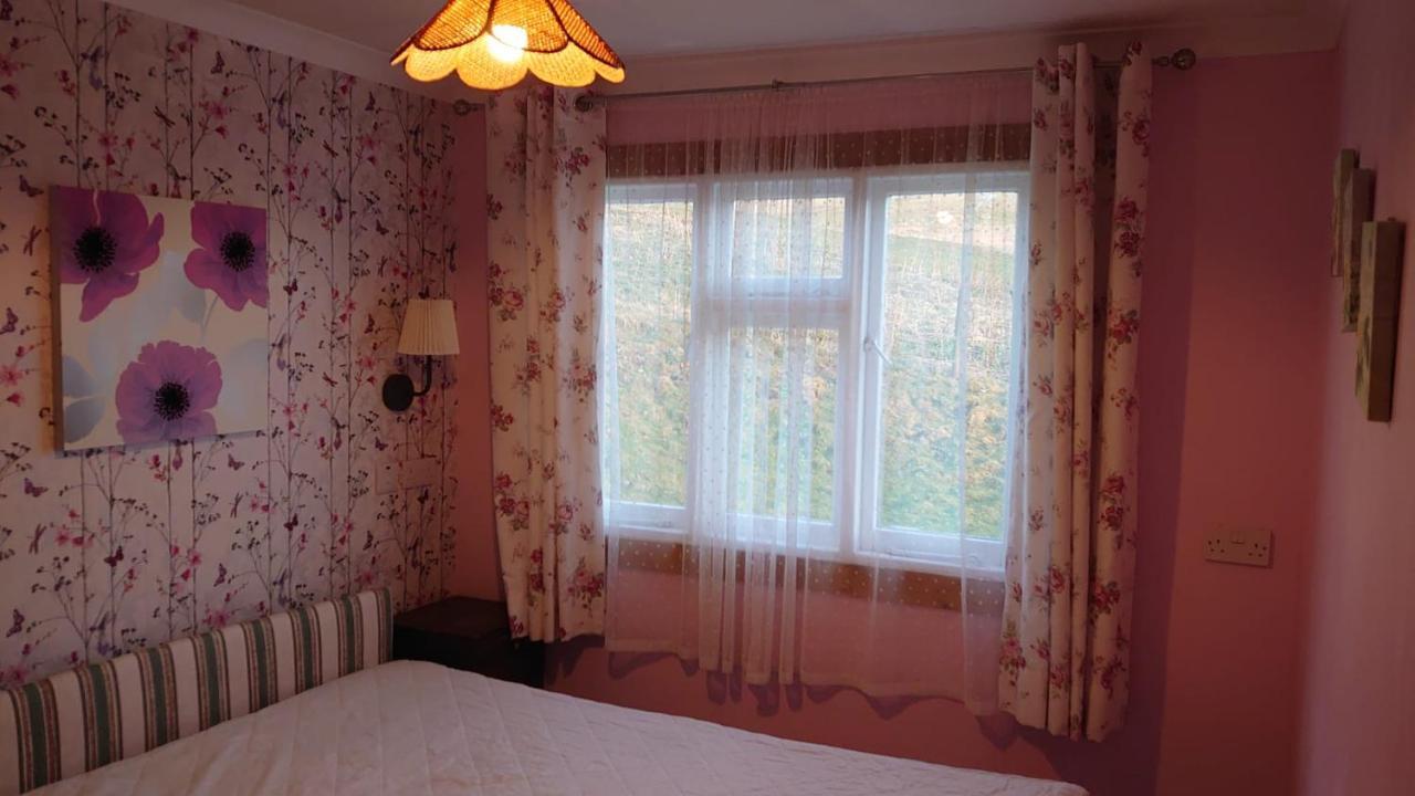 Scotland Paradise Relax Accommodation By Shooting Club Kirriemuir Balintore  Dış mekan fotoğraf