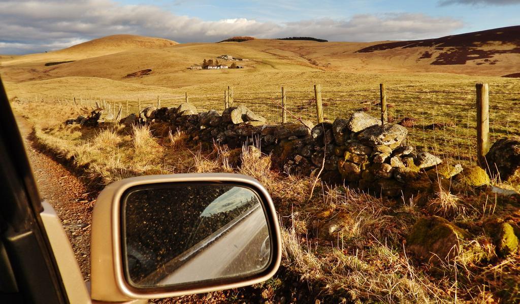 Scotland Paradise Relax Accommodation By Shooting Club Kirriemuir Balintore  Dış mekan fotoğraf