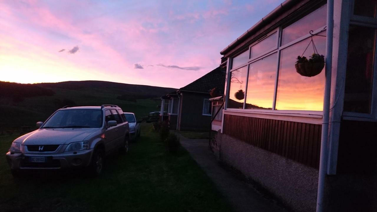 Scotland Paradise Relax Accommodation By Shooting Club Kirriemuir Balintore  Dış mekan fotoğraf