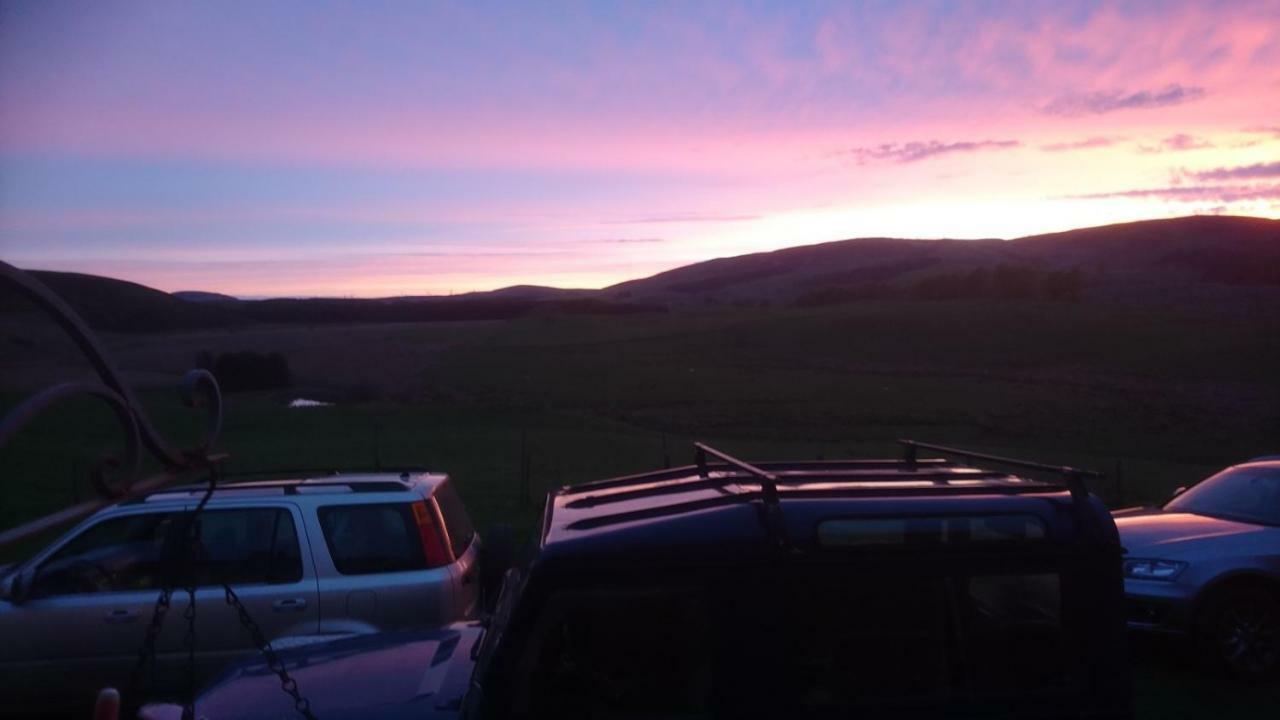 Scotland Paradise Relax Accommodation By Shooting Club Kirriemuir Balintore  Dış mekan fotoğraf